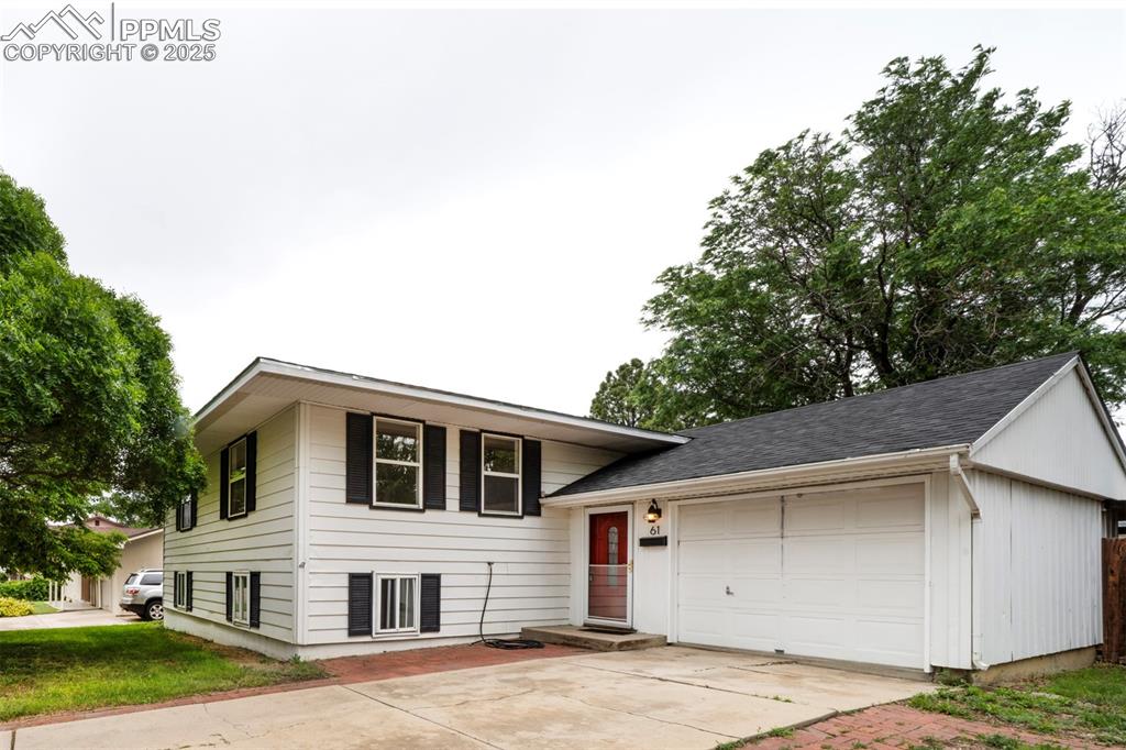 61 Louis Nelson Road Pueblo, CO 81001 - Photo 2 of 50 a house view with a backyard space