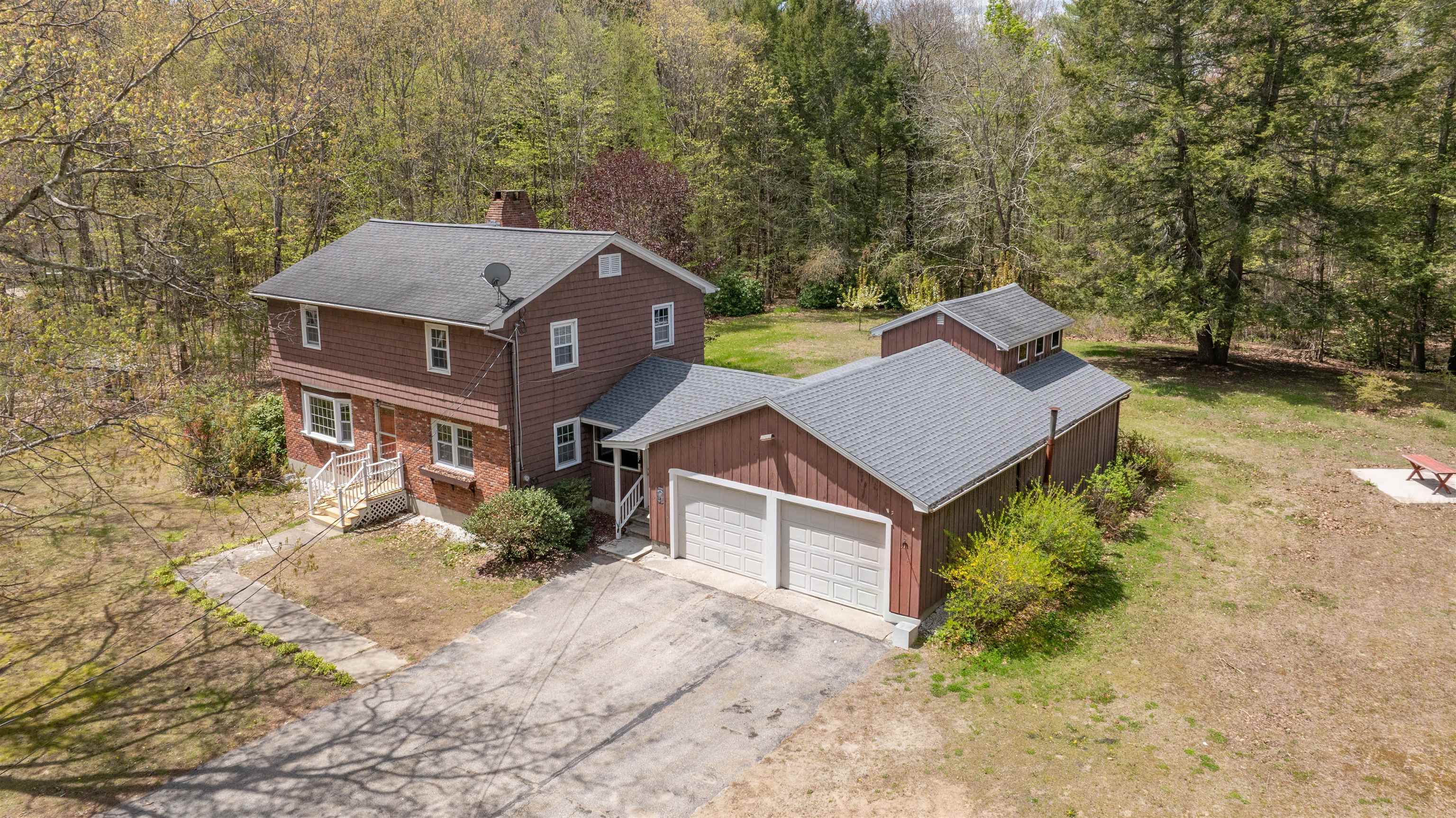 54 Towle Road Chester, NH 03036 - Photo 2 of 37