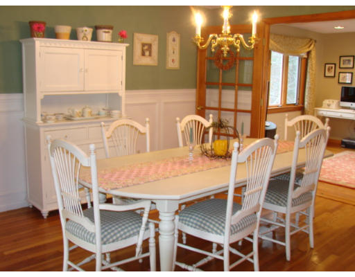 20 Marjorie Road Burlington, MA 01803 - Photo 8 of 24 Gallery Image 8