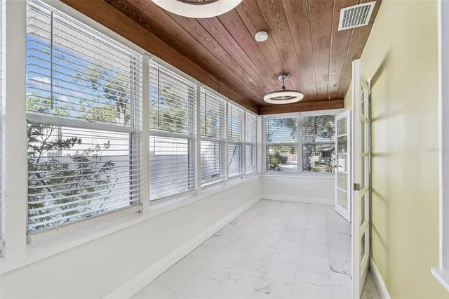 $535,000 | 1322 48th Avenue North, St. Petersburg, FL 33703