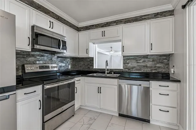 $535,000 | 1322 48th Avenue North, St. Petersburg, FL 33703