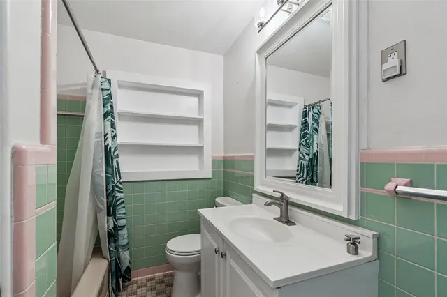 $535,000 | 1322 48th Avenue North, St. Petersburg, FL 33703