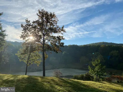 $3,999,000 | 3665 Creels Lane, The Plains, VA 20198