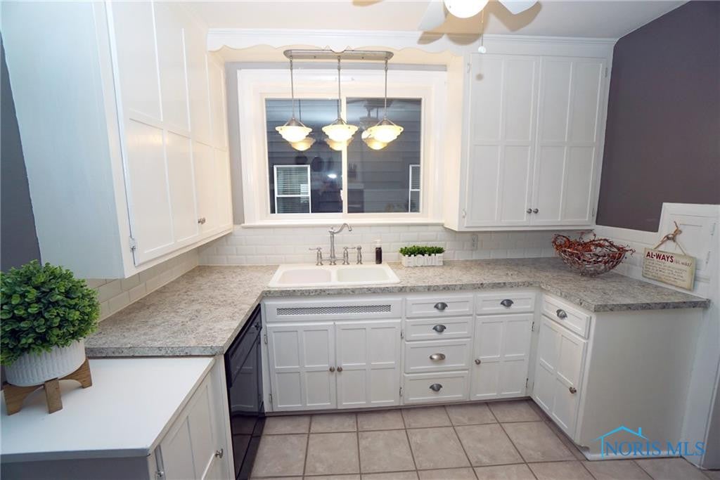 3735 Garrison Road Toledo, OH 43613 - Photo 14 of 34 Gallery Image 14