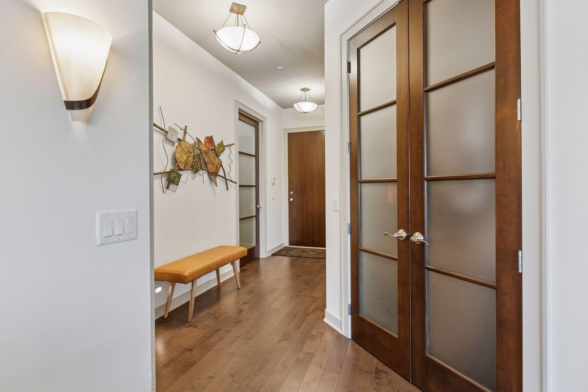 555 Oak Ridge Place, Unit 150 Hopkins, MN 55305 - Photo 5 of 48