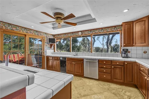 $1,350,000 | 25707 Compass Way, San Juan Capistrano, CA 92675