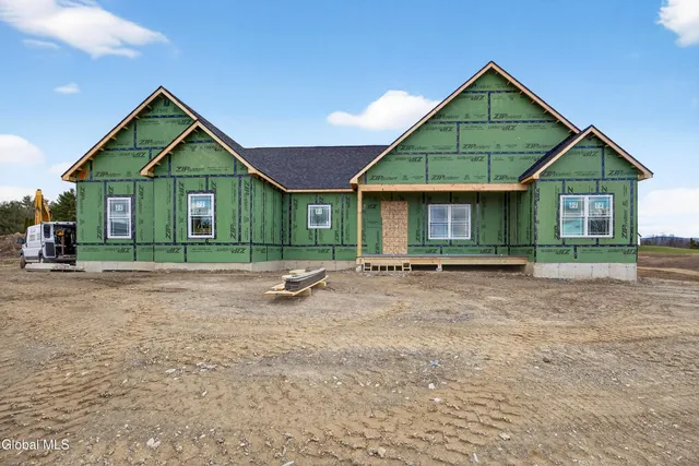 $524,900 | 734 Groveside Road, Pittstown, NY 12028