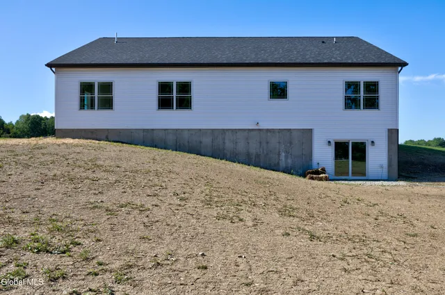 $524,900 | 734 Groveside Road, Pittstown, NY 12028