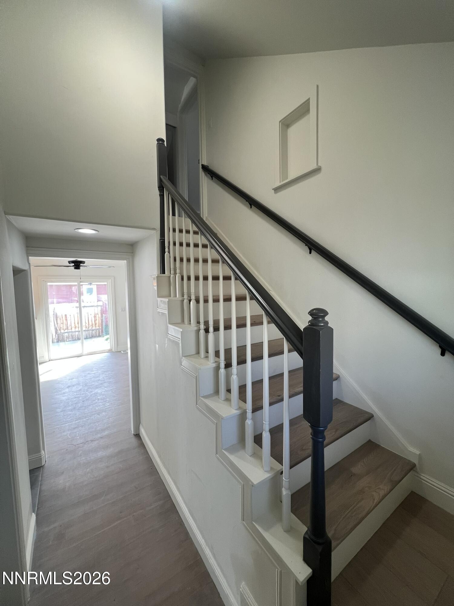 1832 H Street Sparks, NV 89431 - Photo 12 of 15 a view of entryway