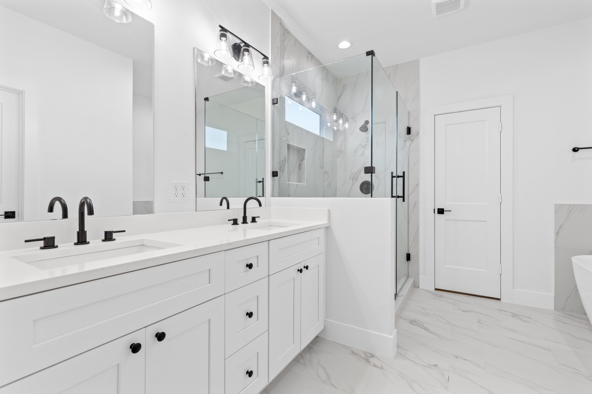 8403 Sunnyhill Street Houston, TX 77088 - Photo 17 of 27