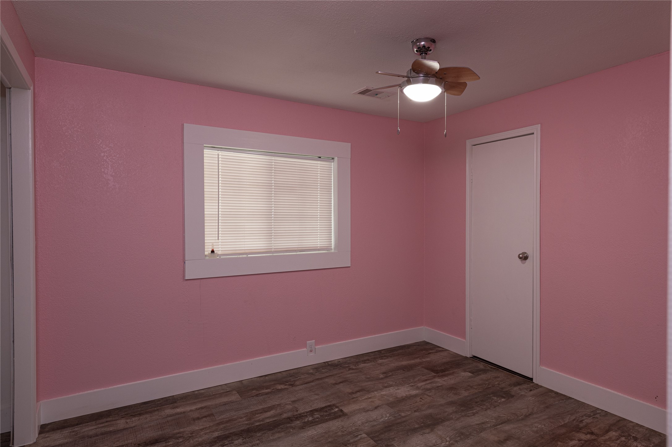 7610 Harlem Street Baytown, TX 77521 - Photo 16 of 21