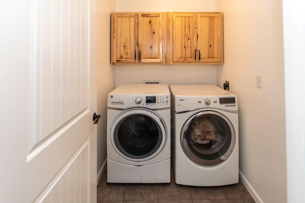 159 Reservoir Hill Road Uniontown, PA 15401 - Photo 21 of 50 a utility room with dryer and washer