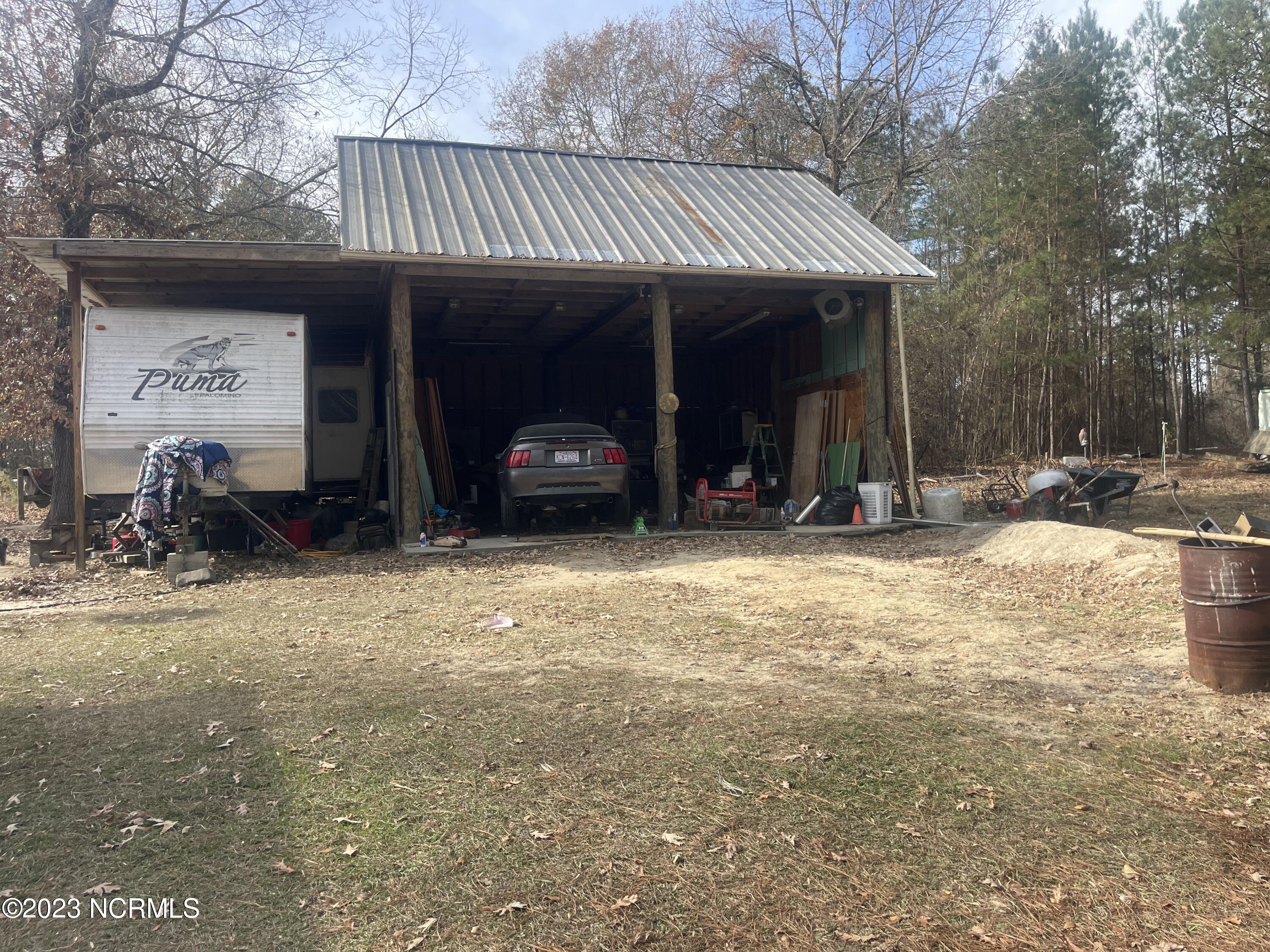 281 Hollywood Road Cameron, NC 28326 - Photo 7 of 34 BAF0C1A1-F841-4B43-87E0-E47B5F5A0172