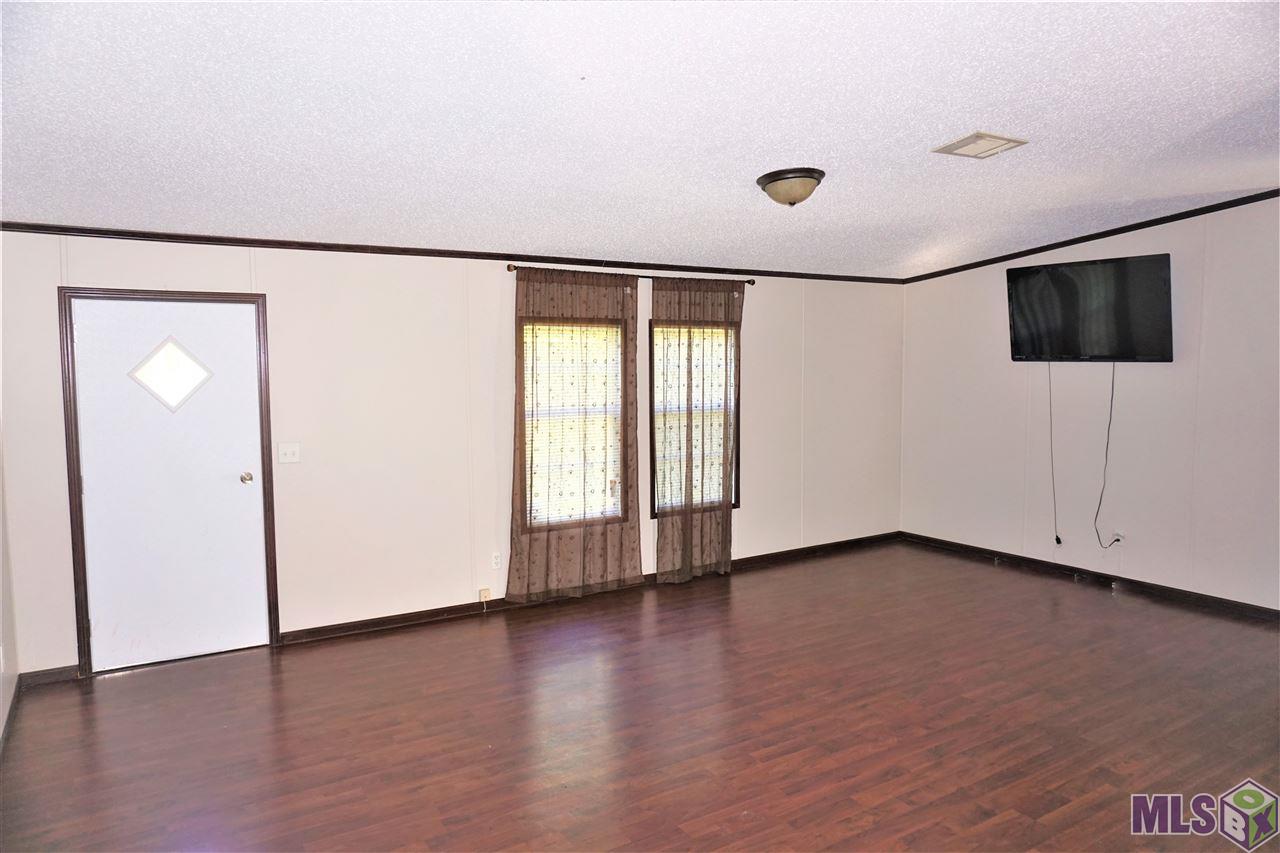 36735 Weiss Road Walker, LA 70785 - Photo 3 of 14