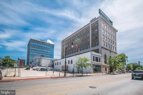 $1,595 | 1 West Main Street, Unit 903, Norristown, PA 19401