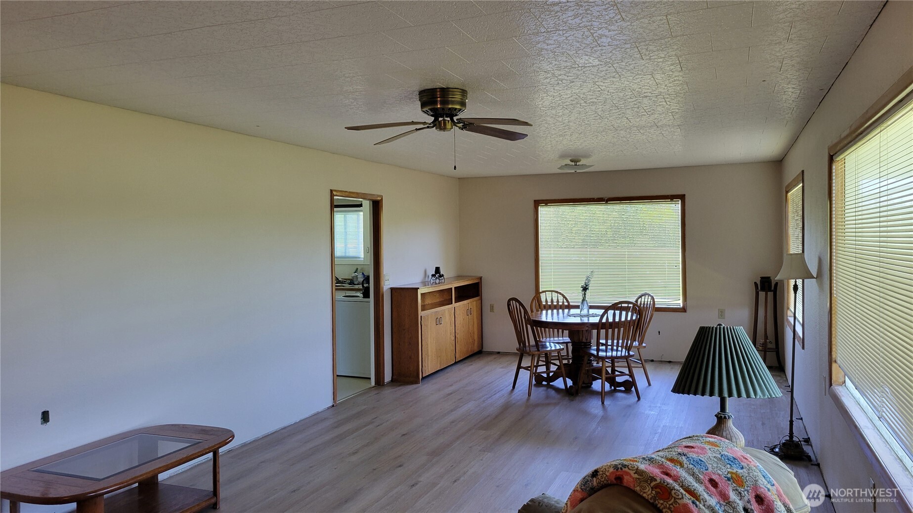 1296 Highway 12 Chehalis, WA 98532 - Photo 4 of 33 a view of a livingroom with furniture and wooden floor