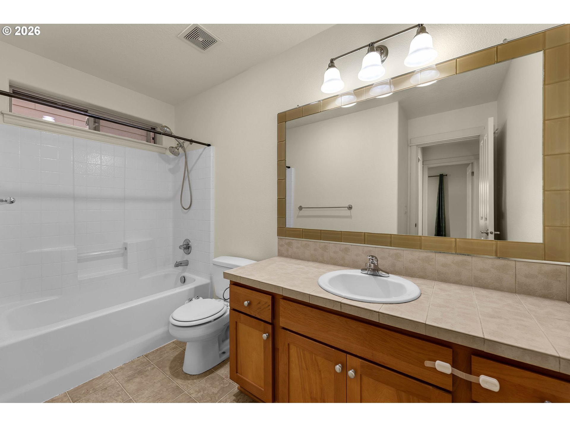 16018 Southwest 77th Terrace Portland, OR 97224 - Photo 41 of 48