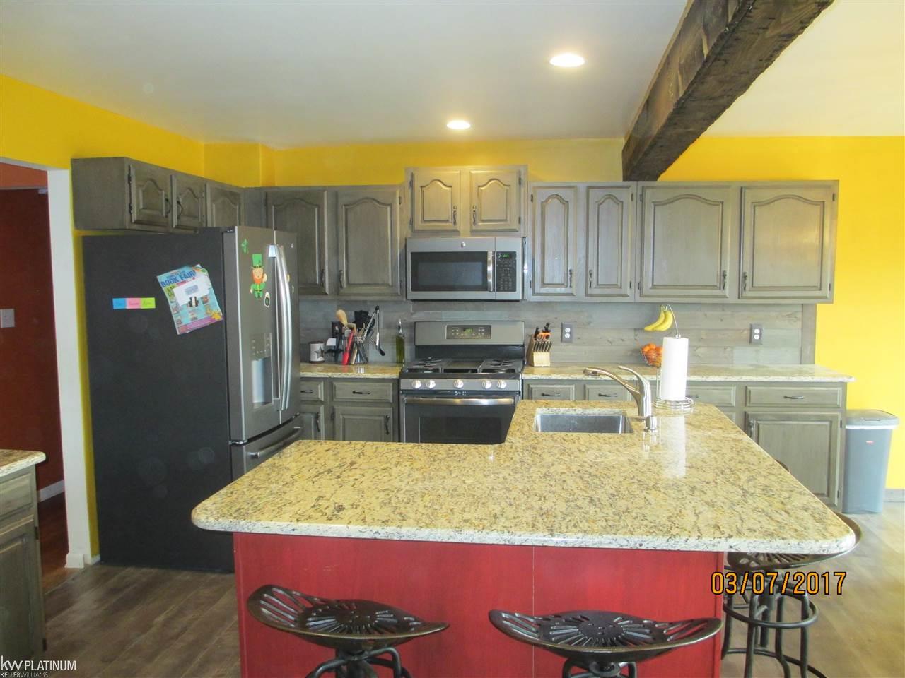 7143 Sheridan Line Road Lexington, MI 48450 - Photo 6 of 31