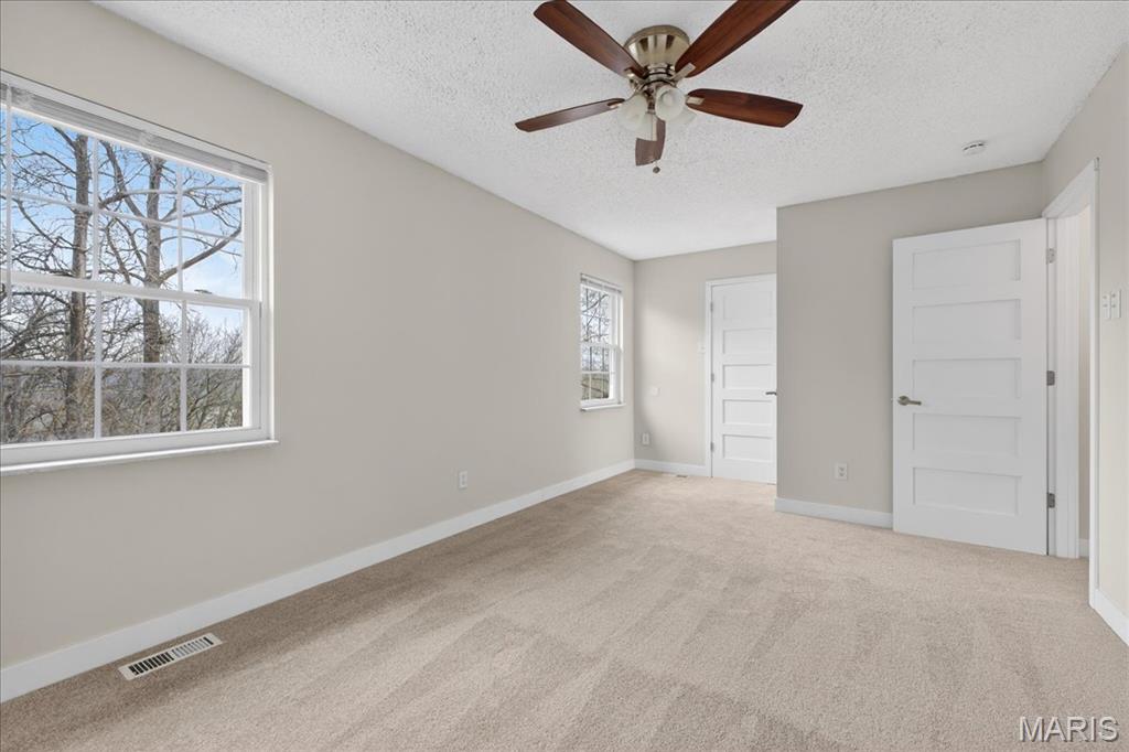2327 Hidden Meadow Lane Ballwin, MO 63021 - Photo 23 of 31