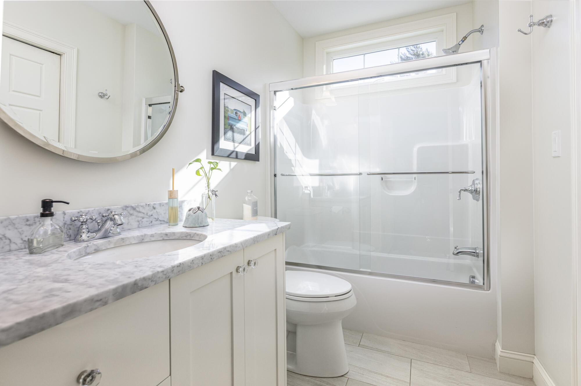 3 Dipper Road, Unit 29 Cape Elizabeth, ME 04107 - Photo 24 of 24 Hall Full Bath