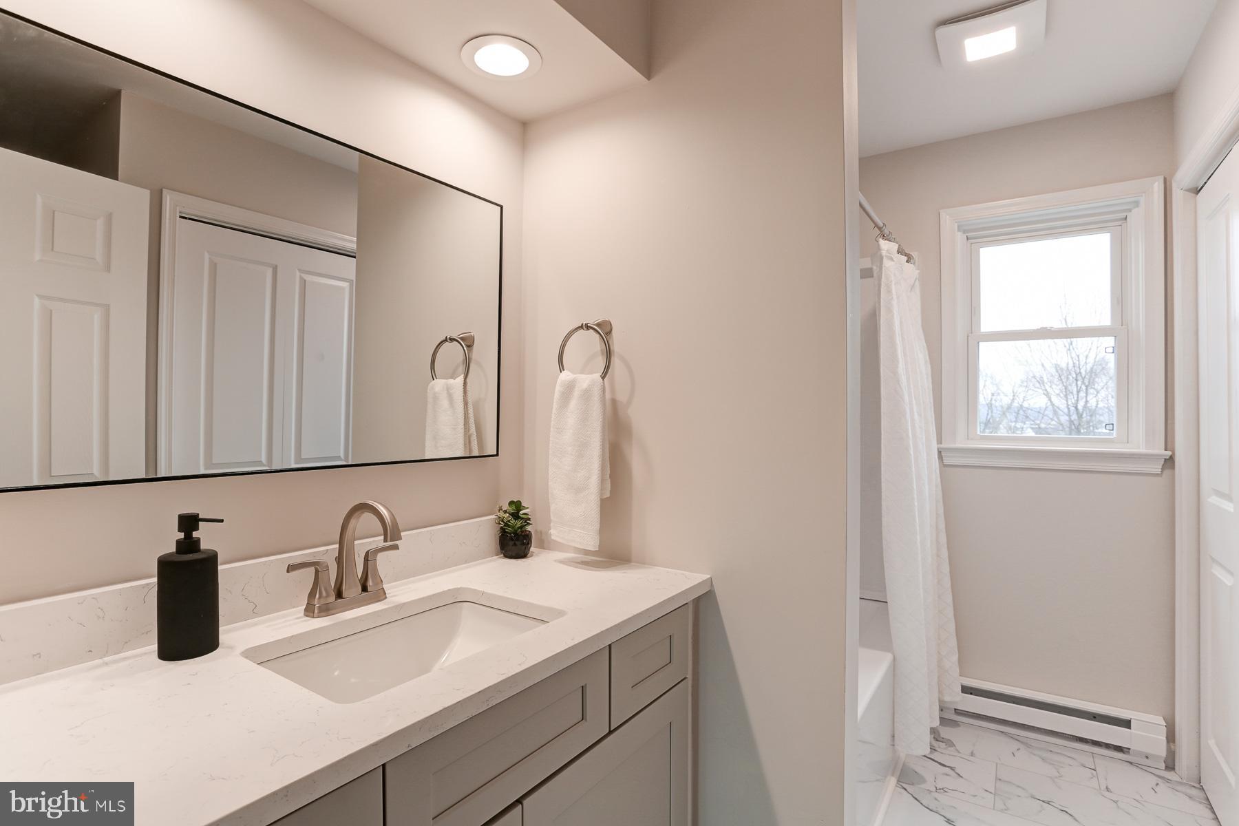269 Rock Point Road Marietta, PA 17547 - Photo 14 of 25 Gallery Image 14