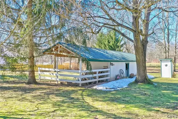 $219,900 | 85 Center Street, Constantia, NY 13042