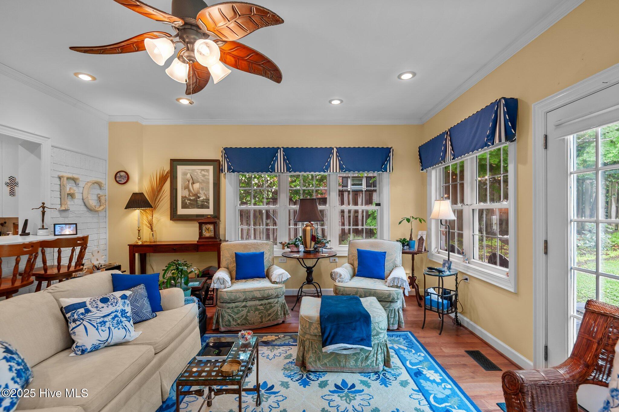 104 North Reed Drive Washington, NC 27889 - Photo 12 of 30 Sunroom