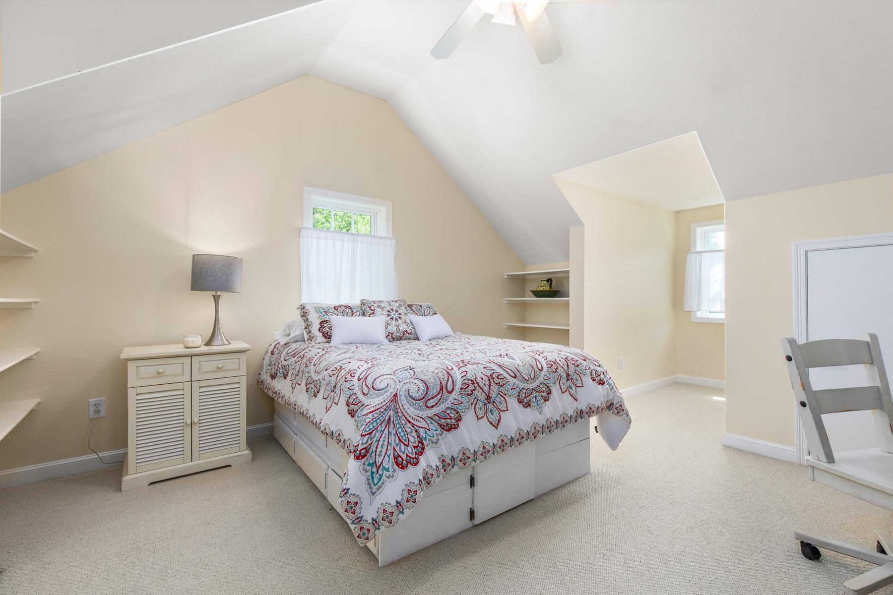 67 Sandown Road Chester, NH 03036 - Photo 32 of 40