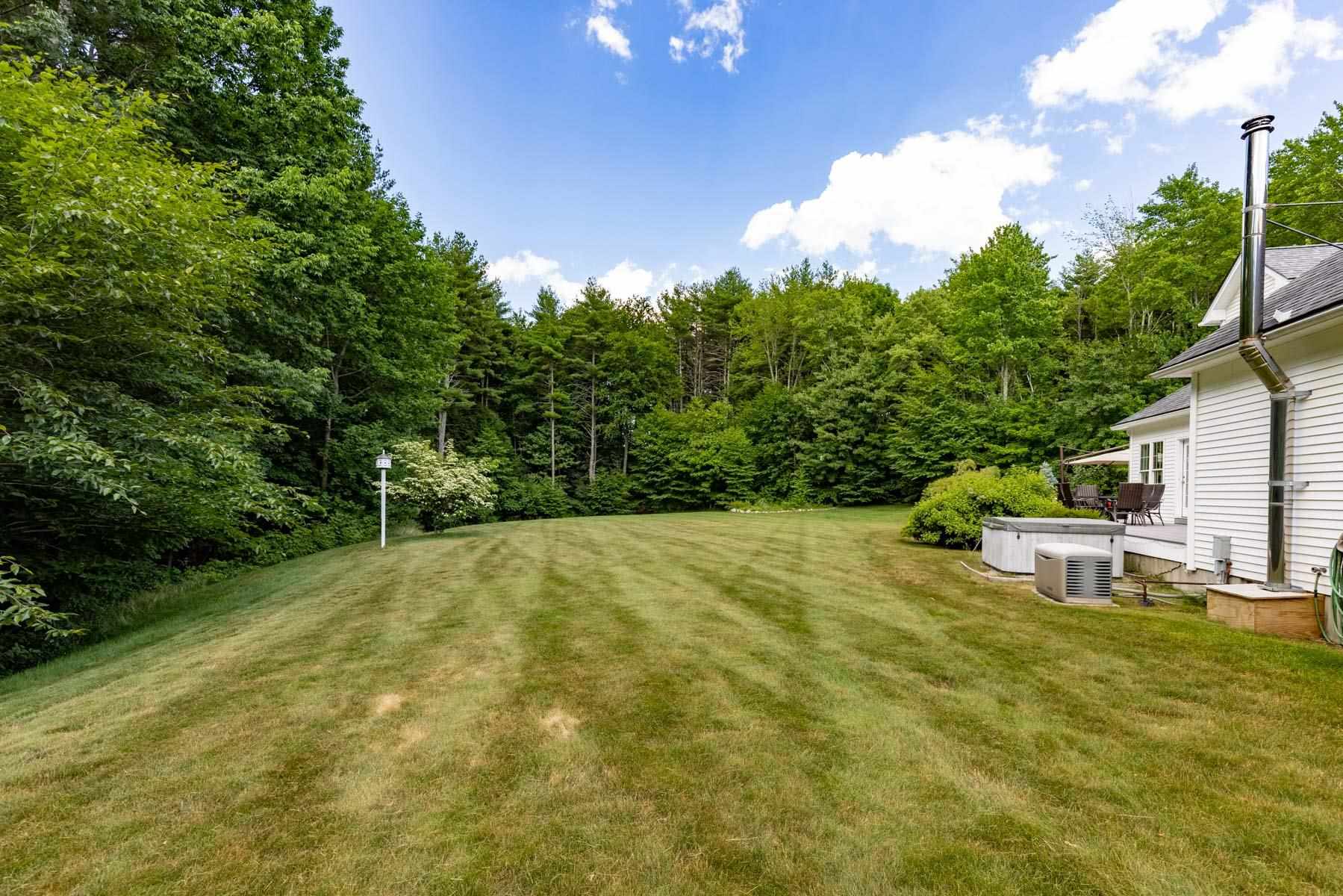 67 Sandown Road Chester, NH 03036 - Photo 37 of 40