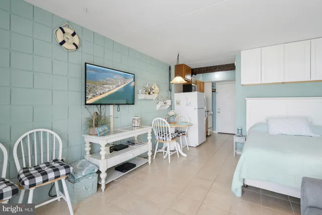 $174,000 | 11 62nd Street, Unit 205, Ocean City, MD 21842
