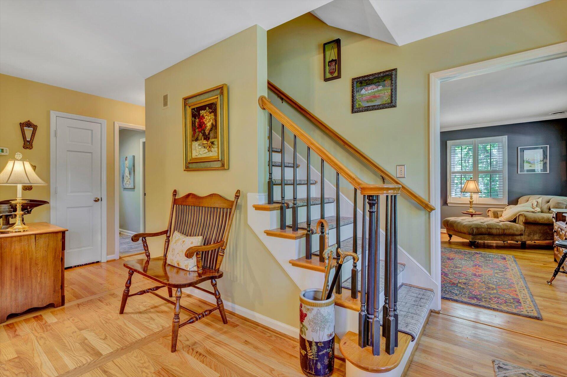 5057 Falcon Ridge Road Roanoke, VA 24018 - Photo 9 of 43 a view of a livingroom with furniture and hardwood floor