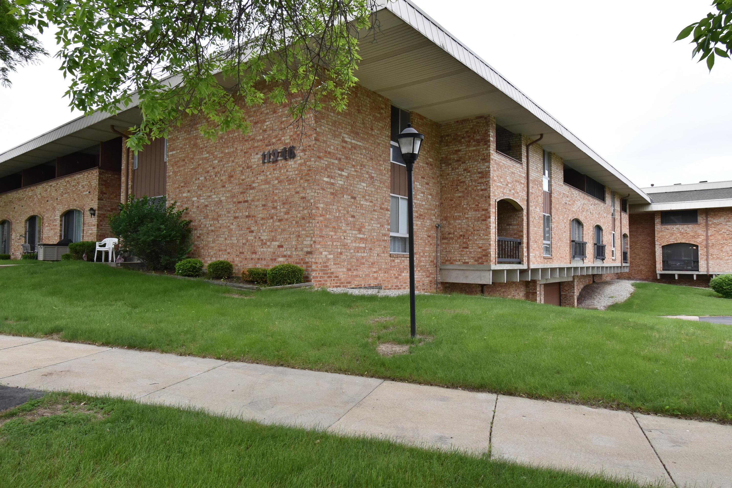 11946 West Mill Road, Unit 14 Milwaukee, WI 53225 - Photo 1 of 1 WIS_0029