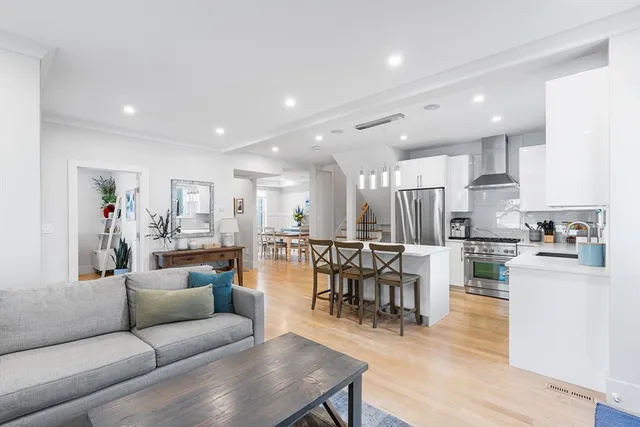 $1,649,000 | 638 Webster Street, Unit 638, Needham, MA 02492