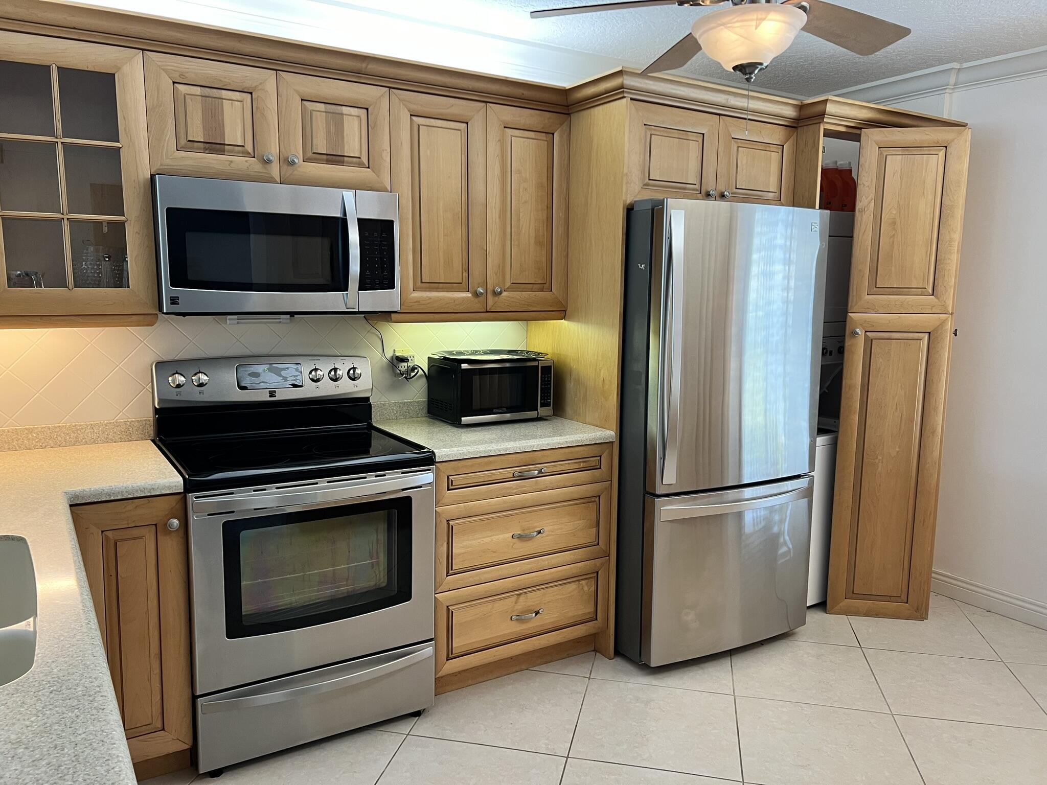 1631 Riverview Road, Unit 106 Deerfield Beach, FL 33441 - Photo 5 of 35 IMG_6754