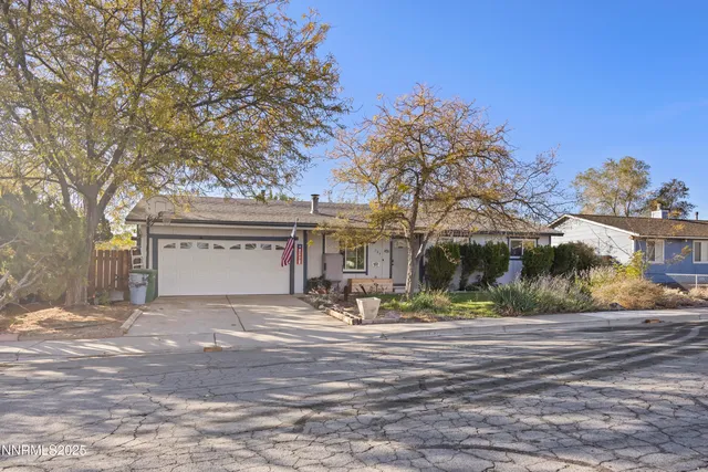 $339,900 | 749 E Street, Fernley, NV 89408