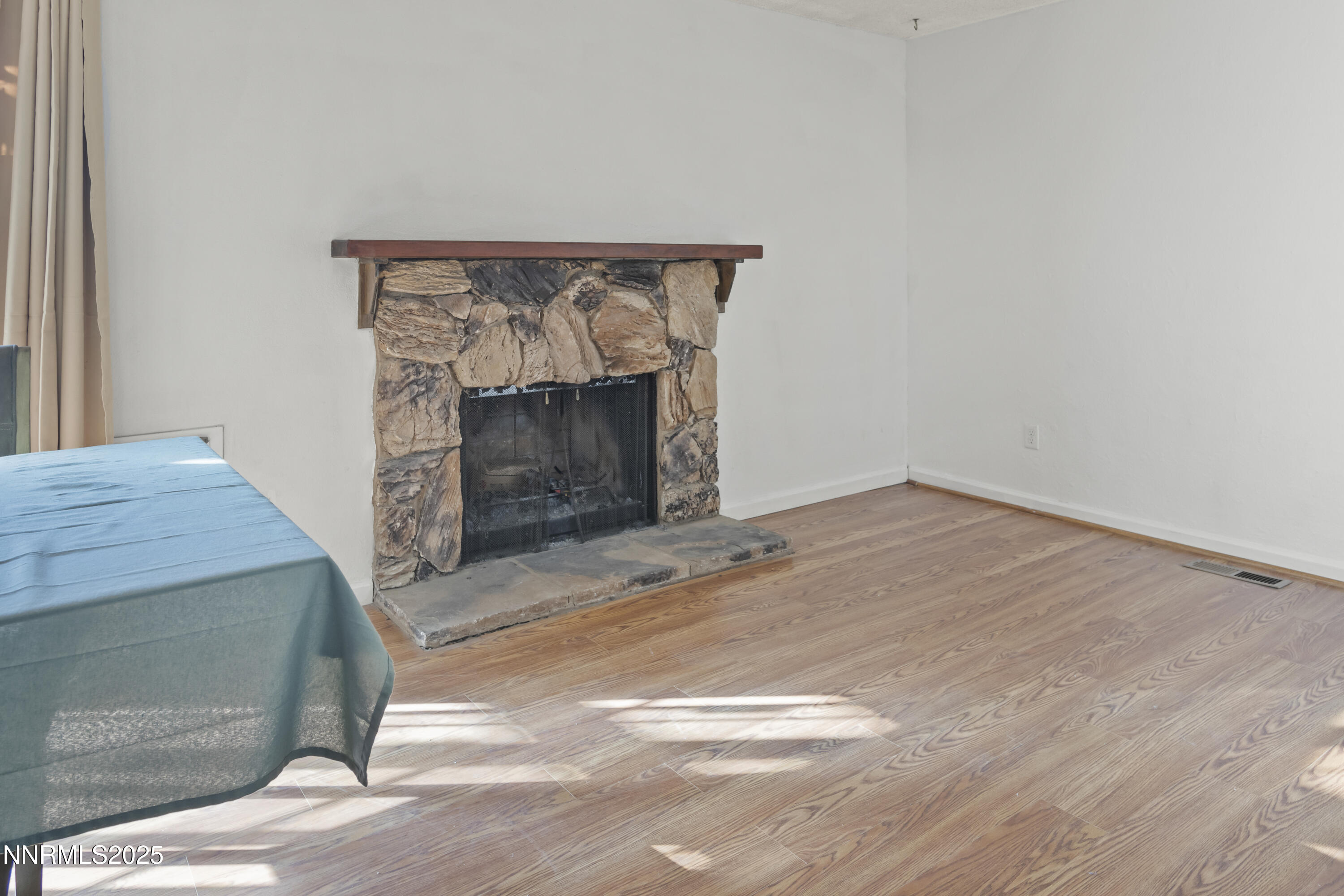 749 E Street Fernley, NV 89408 - Photo 15 of 36 _S1A8769