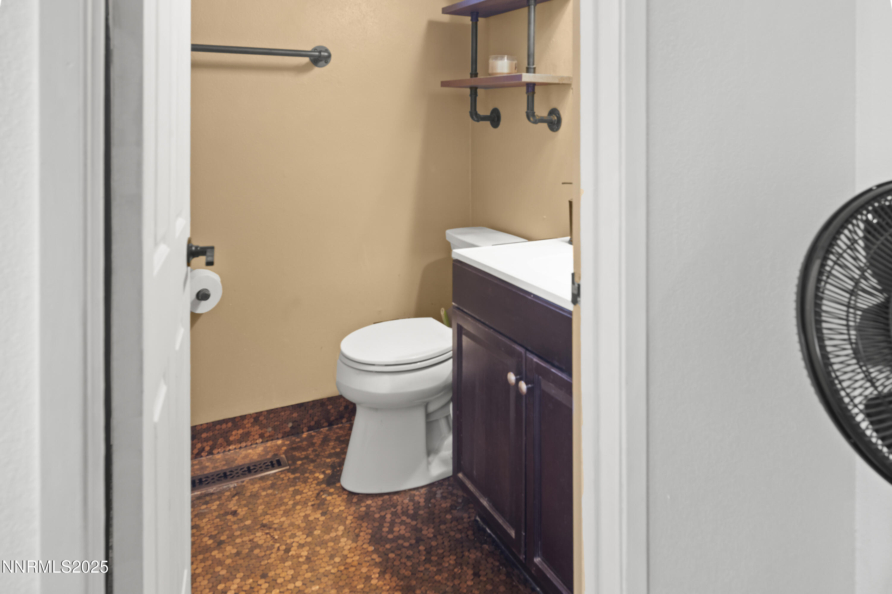 749 E Street Fernley, NV 89408 - Photo 18 of 36 _S1A8834