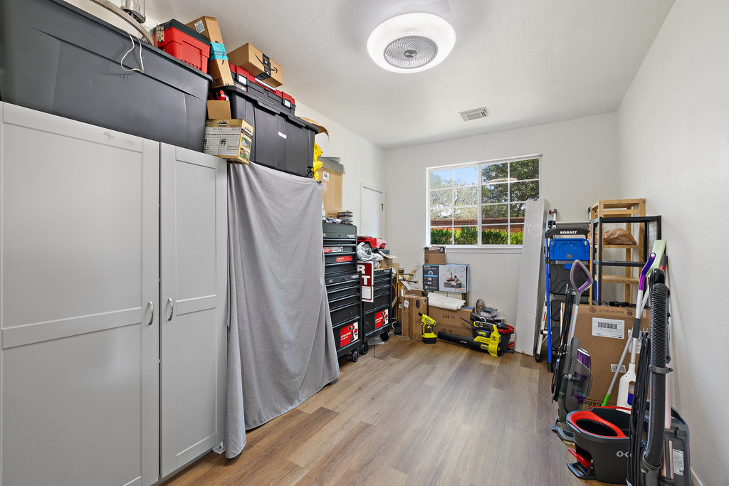 2106 Rue De St Germaine Austin, TX 78746 - Photo 22 of 40 Extra heated and air conditioned room inside of the garage