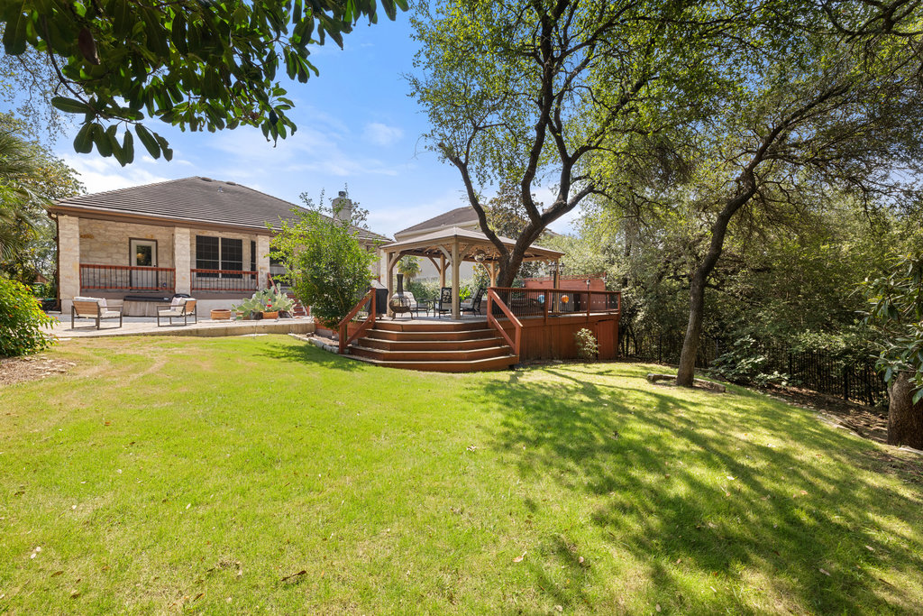 2106 Rue De St Germaine Austin, TX 78746 - Photo 32 of 40