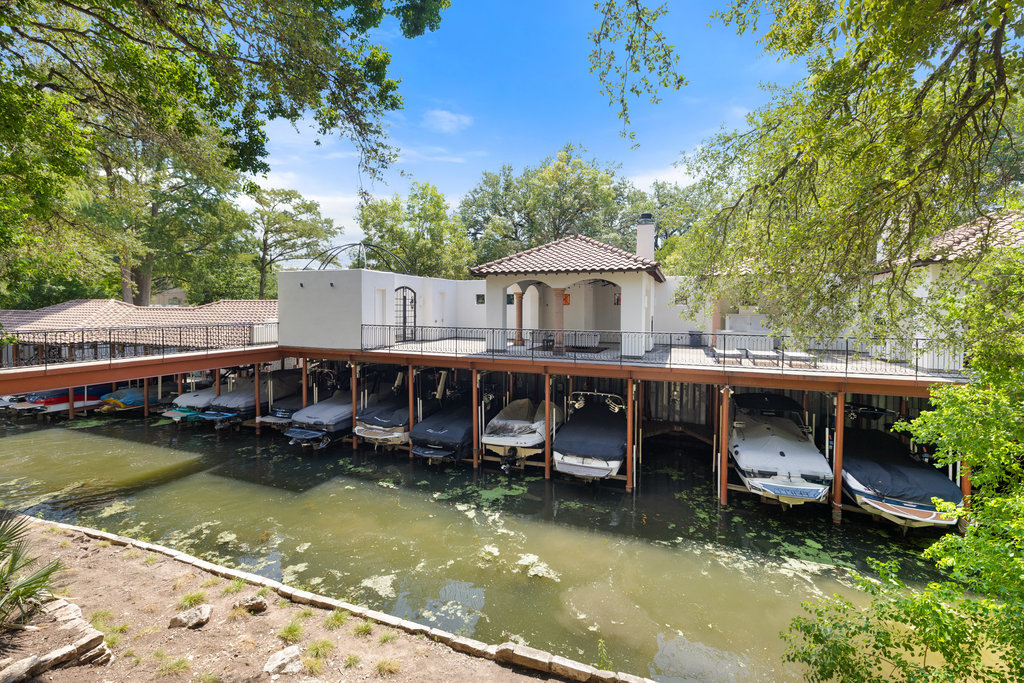2106 Rue De St Germaine Austin, TX 78746 - Photo 35 of 40 Community Boat Slips