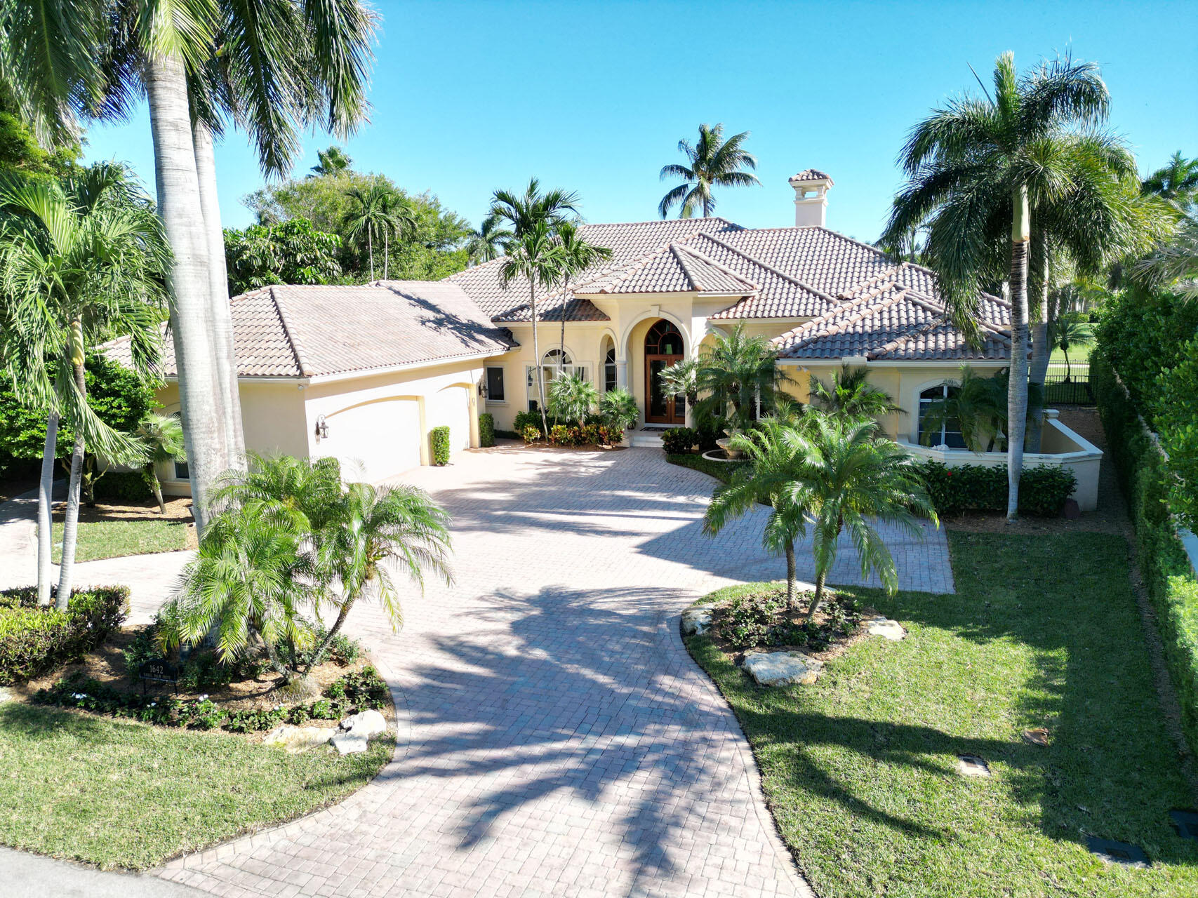 1642 Sabal Palm Drive Boca Raton, FL 33432 - Photo 2 of 6 1642_Sabal_Palm_Drive_02