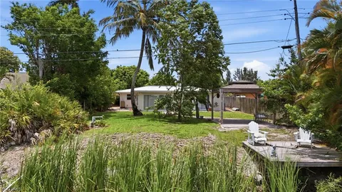 $699,900 | 1316 Rordon Avenue, Naples, FL 34103