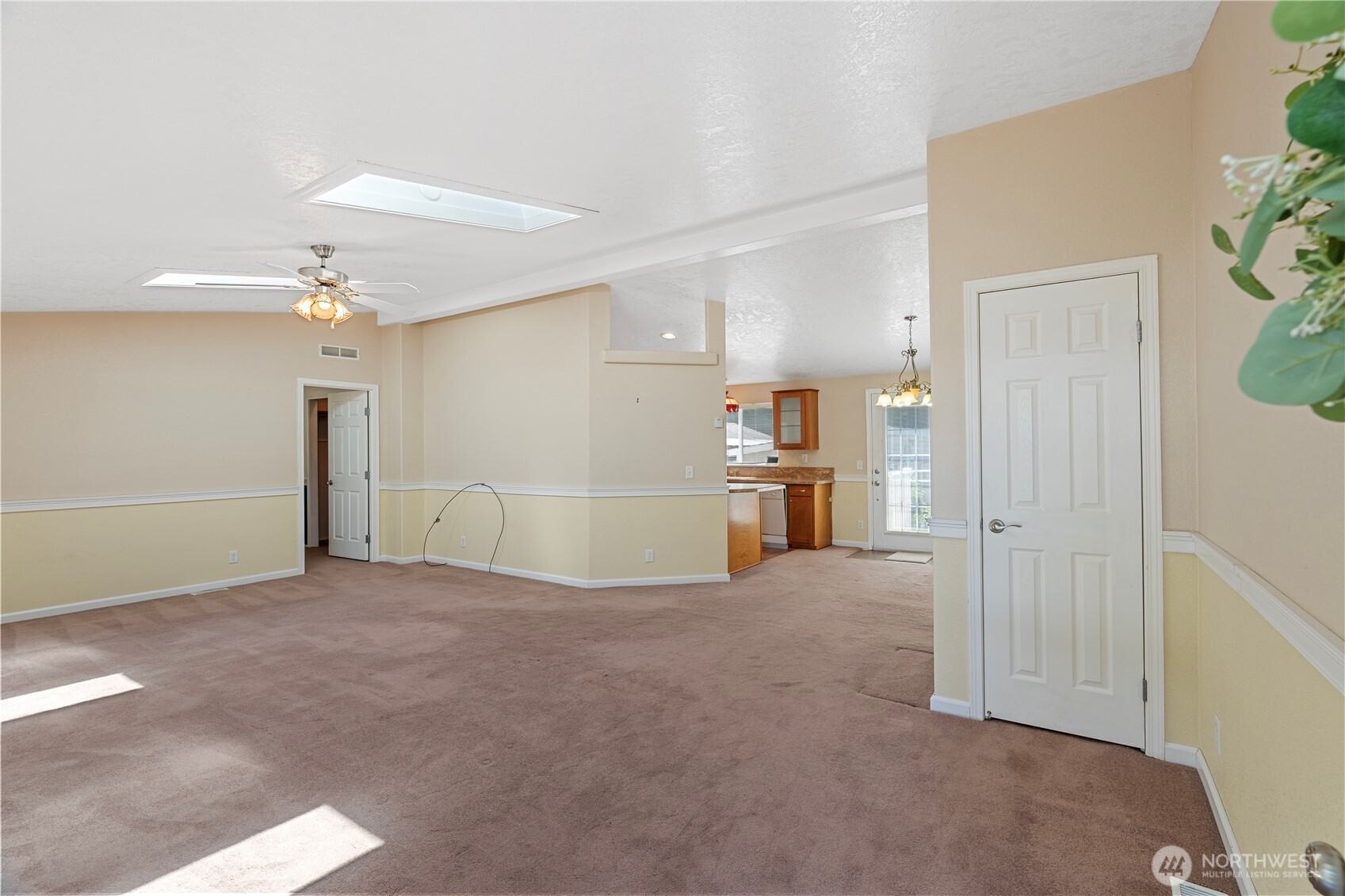 77 Clemons Road, Unit 104 Montesano, WA 98563 - Photo 2 of 29