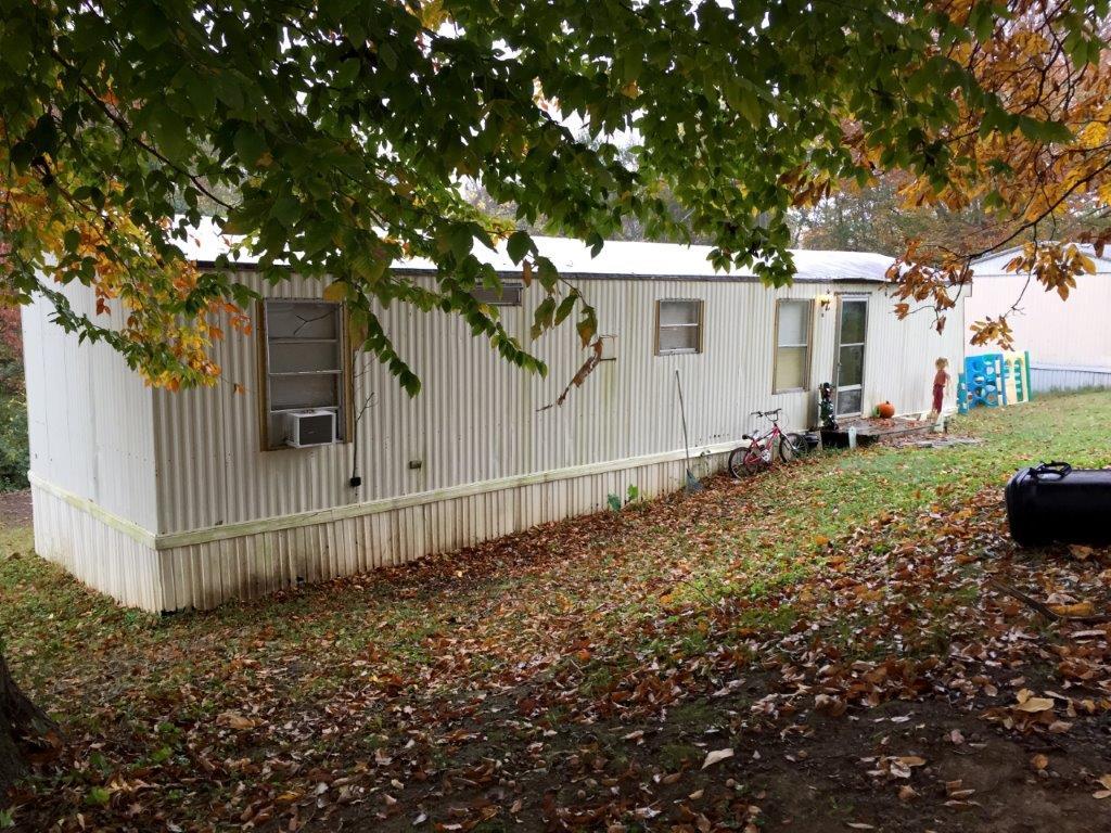 23 Darnell Street Ridgeway, VA 24148 - Photo 12 of 19 IMG_3045