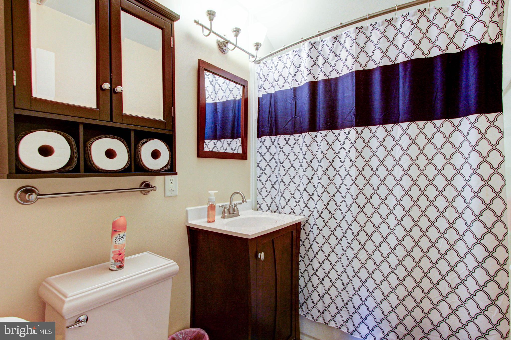 102 Bethel Road Spring City, PA 19475 - Photo 40 of 62 MH 2nd floor bath