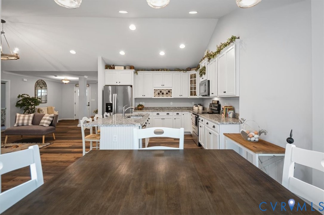 3109 Barnack Road Midlothian, VA 23112 - Photo 25 of 48 Gallery Image 25