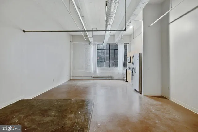 $1,665 | 412 South 13th Street, Unit 408, Philadelphia, PA 19147