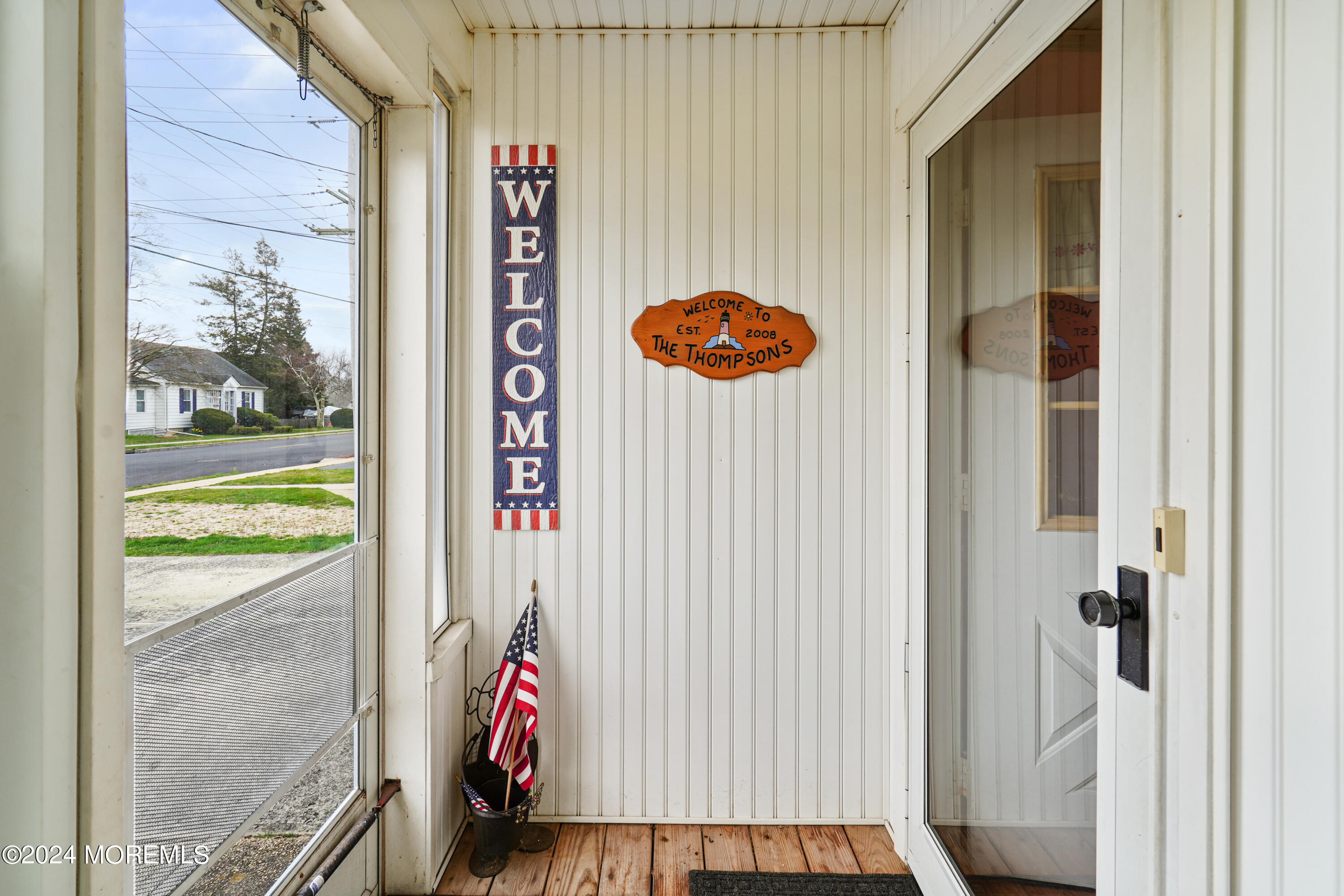 817 Rue Avenue Point Pleasant, NJ 08742 - Photo 2 of 41 Front