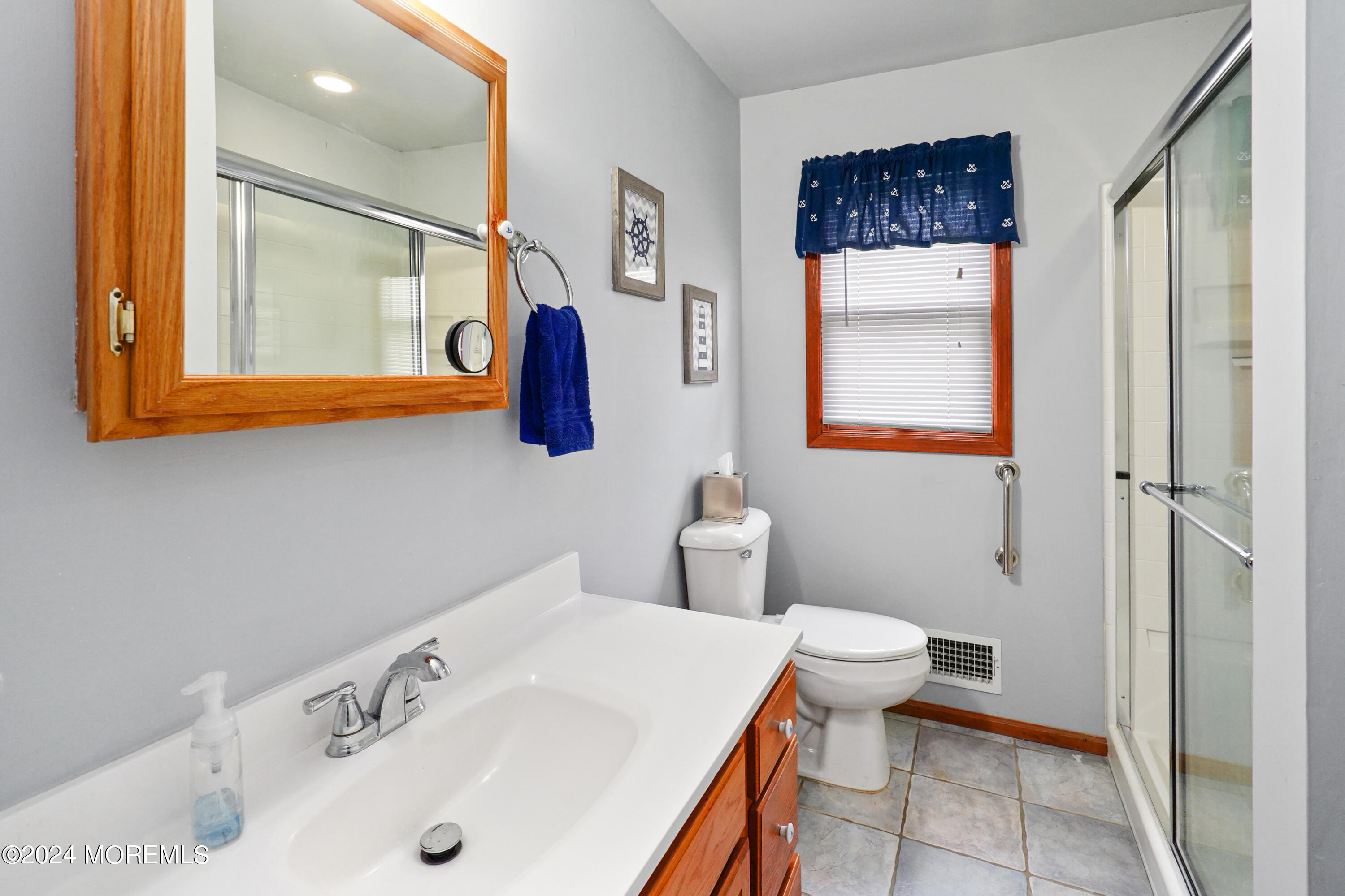 817 Rue Avenue Point Pleasant, NJ 08742 - Photo 23 of 41 Bath 1