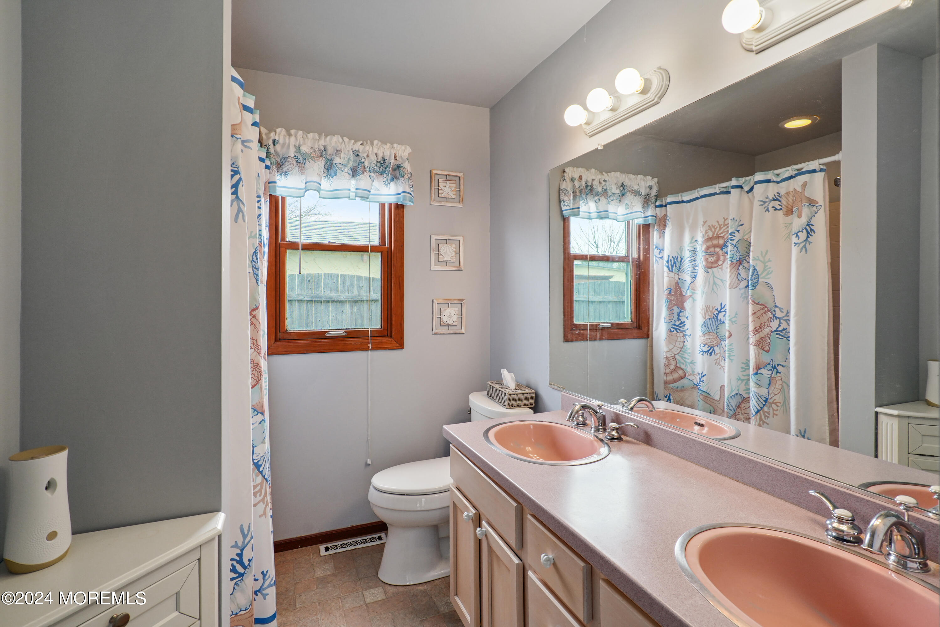 817 Rue Avenue Point Pleasant, NJ 08742 - Photo 24 of 41 Bath 2